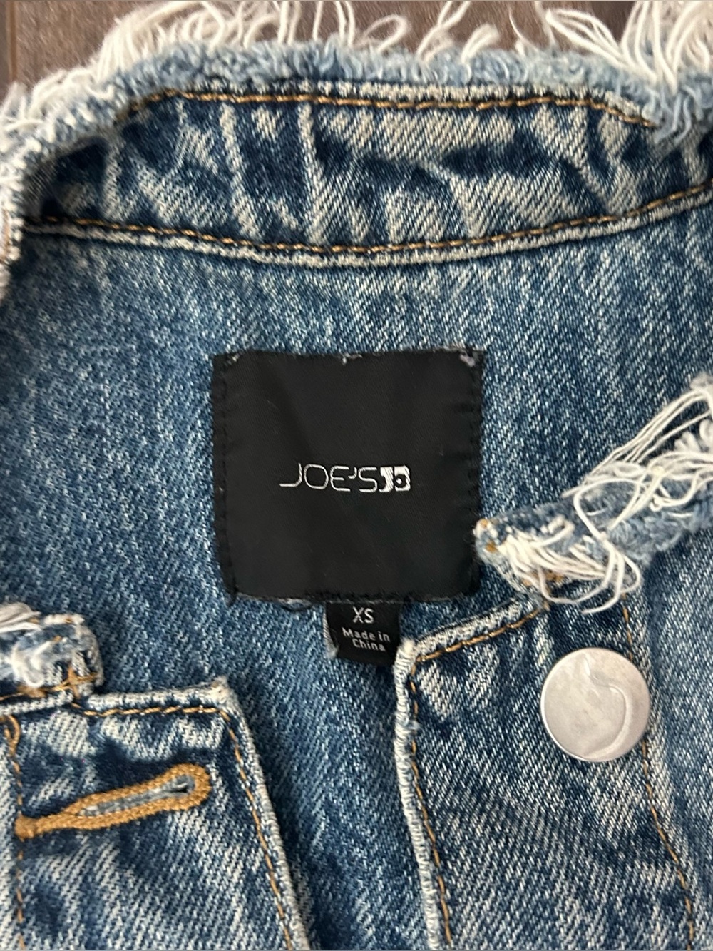 Joe’s Jeans Distressed Raw-Edge Denim Jacket XS 💙